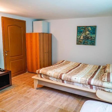 Top Center Studio 3 София Экстерьер фото